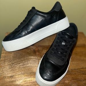 No. 6 Black Chunky Sneakers Size 7.5